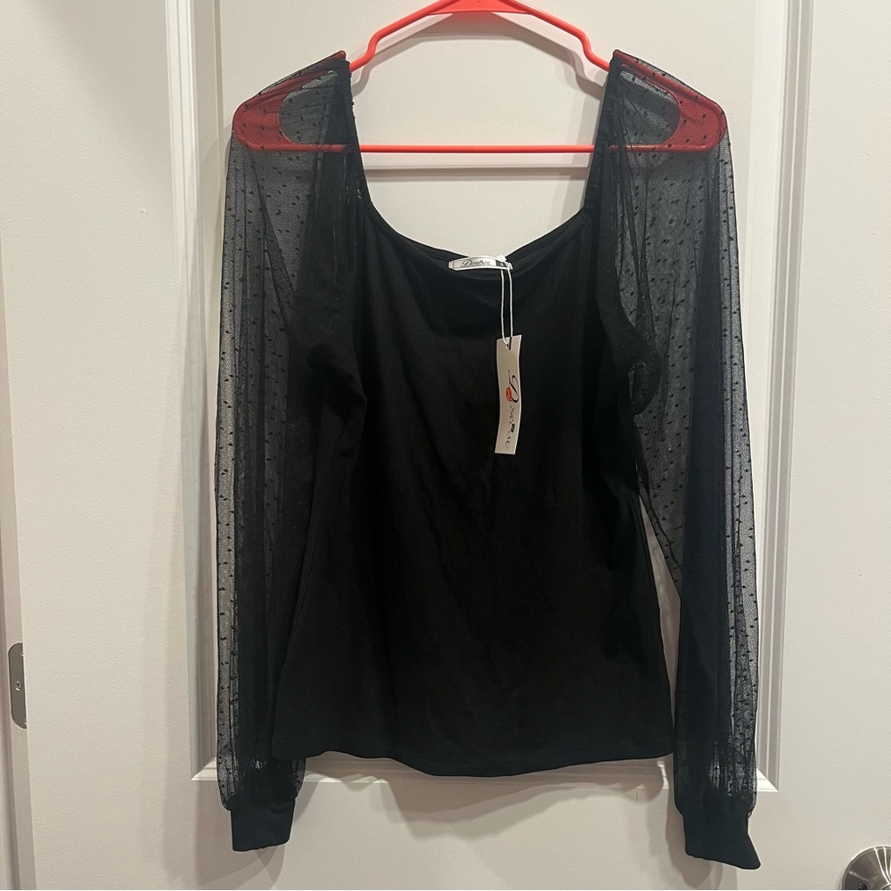 Dorose Women’s Sheer Polka Dot Long Sleeve Blouse Black Size Small NWT.